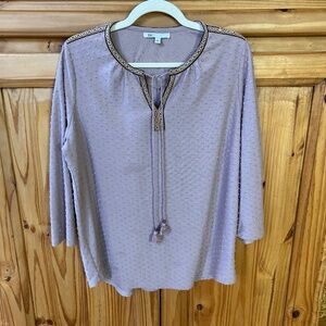 DR2 Swiss Dot Top Lilac Blouse‎ Tasseled 3/4 Sleeves Women's Size Large